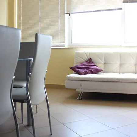 In 7034 Apartment Grebastica