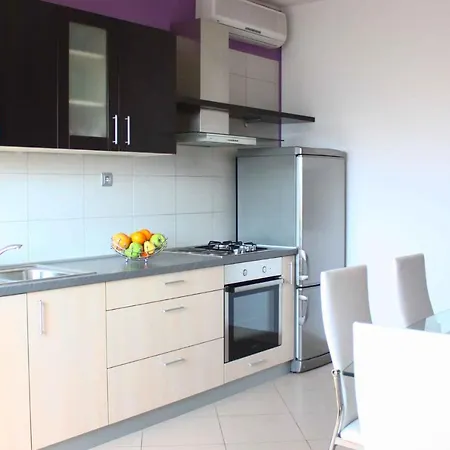 In 7034 Apartment Grebastica