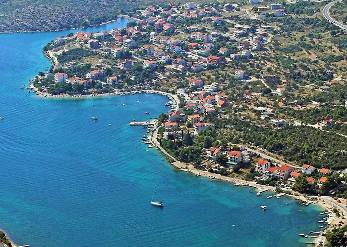 In 7034 アパート